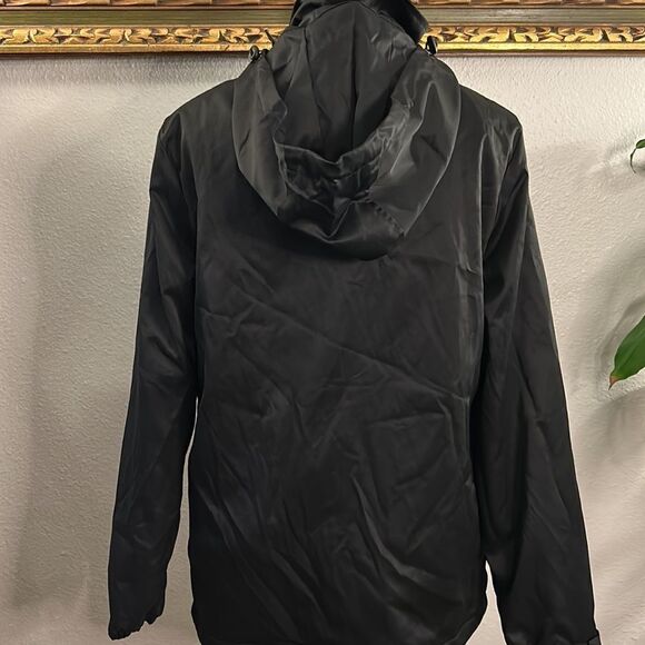 Ying Cai | Electric Heating Jacket, size M - Picture 4 of 15